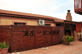 Me Casa Self catering